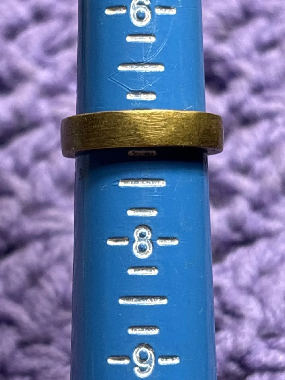 Vintage Antiqued Goldtone Band Ring Size 7